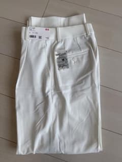 UNIQLO タックワイドパンツ ホワイト Sサイズ 新品のサムネイル