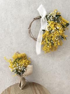 春を呼ぶ黄色のお花畑リースandプチブーケset♡のサムネイル