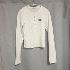 Muah Muah 長袖 ヘンリーネック ステッチ ロングスリーブTシャツのサムネイル