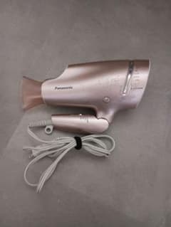 ジャンク品 Panasonic ナノケア ヘアドライヤー 本体 EH-NA9G - メルカリ
