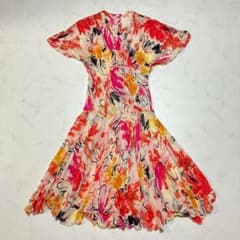 Christian Dior シルク100% 花柄 フレア ワンピース M Christian Dior シルク100% 花柄 フレア ワンピース M - メルカリ