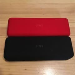 JINS メガネケースのサムネイル