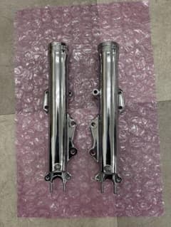 GT750 フロントフォーク　ボトムケース　メッキ GT550 GT380 GT750 フロントフォーク ボトムケース メッキ GT550 GT380 - メルカリ