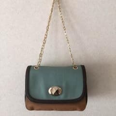 NATURAL BEAUTY BASIC チェンバックのサムネイル