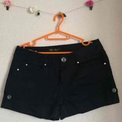ショートパンツ 黒のサムネイル