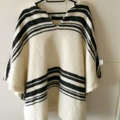 ZARA WOMAN  あったかポンチョのサムネイル