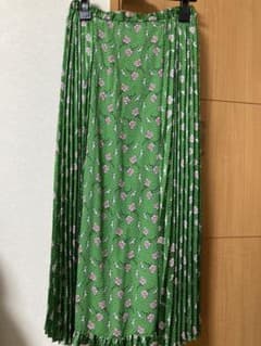 GU×UNDERCOVERのサムネイル