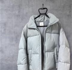 BEAMS ダウンジャケット 水色 ドローコード付き 完売 - メルカリ