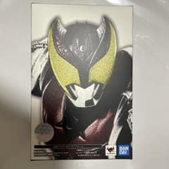 h*7様 【未開封】S.H.Figuarts 仮面ライダーキバ キバフォーム　真のサムネイル