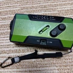 多機能ポータブルラジオ ライト付き 本体のサムネイル