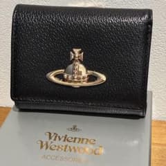 新品 ヴィヴィアン 三つ折り財布 ブラック オーブ - メルカリ