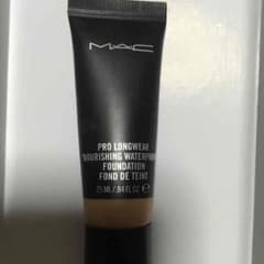 MAC ウォータープルーフ ファンデーション NC42のサムネイル