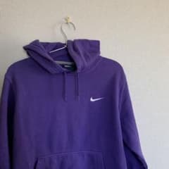 【超良品‼︎限定価格10/25大幅値下げ！】NIKE ナイキ パーカーのサムネイル