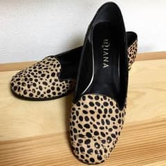 正規店購入☆ダイアナ　ハラコ素材レオパード柄　フラットパンプスのサムネイル
