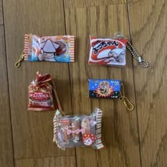 駄菓子 ミニチュアチャーム 5点セットのサムネイル