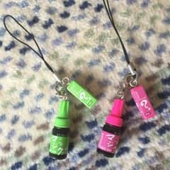 ミニチュアマジックのストラップのサムネイル