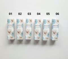 【新品未使用】PAUL & JOE グロッシー ルージュ 6本セットのサムネイル