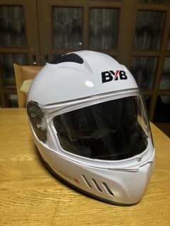 ￼フルヘェイスヘルメット　XXLのサムネイル
