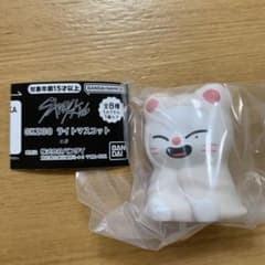 ストレイキッズ SKZOO ライトマスコット jiniret ヒョンジン - メルカリ