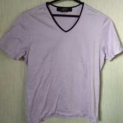 Vネック Tシャツのサムネイル