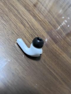 AirPods Pro 第2世代【L】のサムネイル