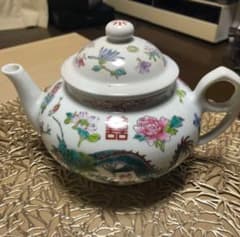 景徳鎮　龍鳳双喜柄　ティーポット　茶器 景徳鎮 龍鳳双喜柄 ティーポット 茶器 - メルカリ