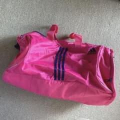 adidasスポーツバッグ　レディースのサムネイル