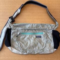 Patagonia ショルダーバッグ グレーのサムネイル