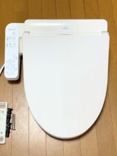 TOTO温水洗浄便座 ウォシュレット　TCF2213のサムネイル