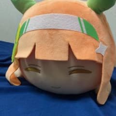 ウマ娘　めちゃでかぽふっとくつろぎぬいぐるみ　サイレントスズカのサムネイル