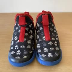 キッズシューズ　Adidasのサムネイル