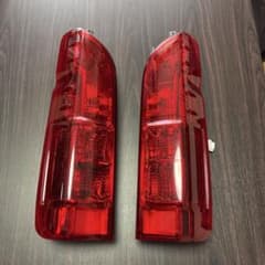 わたしハイエース　テールランプ　US レッドテール　ゼロハウス わたし様専用ハイエース テールランプ US レッドテール ゼロハウス