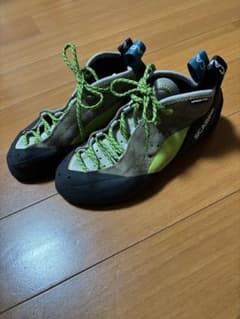 SCARPAクライミングシューズ