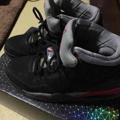 AIR JORDAN RARE AIRのサムネイル