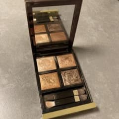 TOM FORD アイ・カラー・クォード 04A サスピション 門りょうのサムネイル