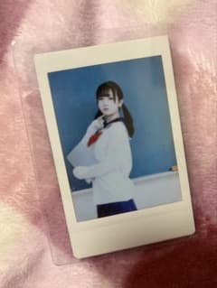 【激レア】岡田夢以　チェキ　制服 激レア】岡田夢以 チェキ 制服 - メルカリ