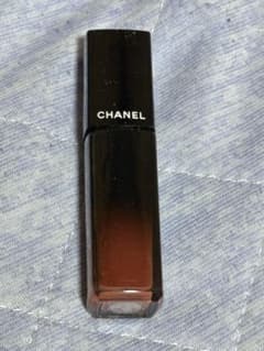 CHANEL ルージュ アリュール ラック 82のサムネイル