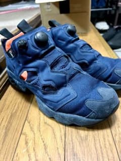 Reebok Instapump Fury 限定モデル　ネイビー/オレンジのサムネイル