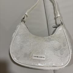 CLEVER & KETCH ホワイト シルバー 花柄 ショルダーバッグのサムネイル