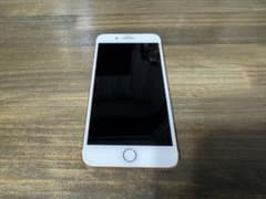 【美品】iPhone 8 Plus Gold 64 GB docomoのサムネイル