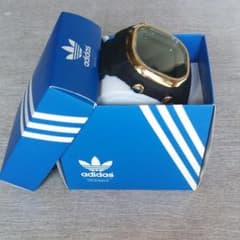 adidas originals 腕時計のサムネイル