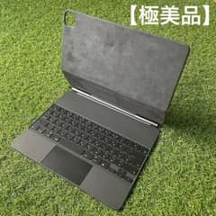 Apple純正iPad Magic Keyboard 12.9マジックキーボードのサムネイル