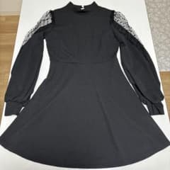 SHEIN 黒ドレス　ワンピース　Mサイズのサムネイル