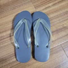 無印、ビーチサンダルのサムネイル