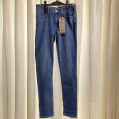 Levi's 711 SKINNYのサムネイル