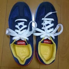 plcshinhwa専用  値下げ！クロックススニーカーのサムネイル