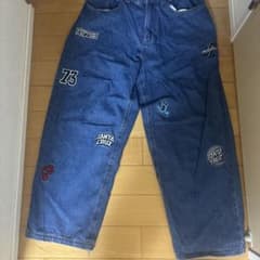 SANTA CRUZ デニムパンツ ワイド バギー 刺繍のサムネイル