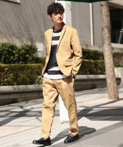 【プロフィ読んで様専用】【値下げ！セットアップ】チノテーラードジャケット・パンツのサムネイル