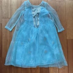 H&M エルサ　コスチューム 5Tのサムネイル