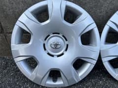 トヨタ純正 ホイールキャップ 4枚セットのサムネイル